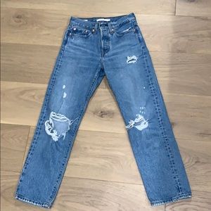 Levi’s Wedgie Straight Mom Jeans